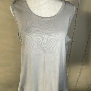 Light gray sleeveless women's knit top, Size XL.
